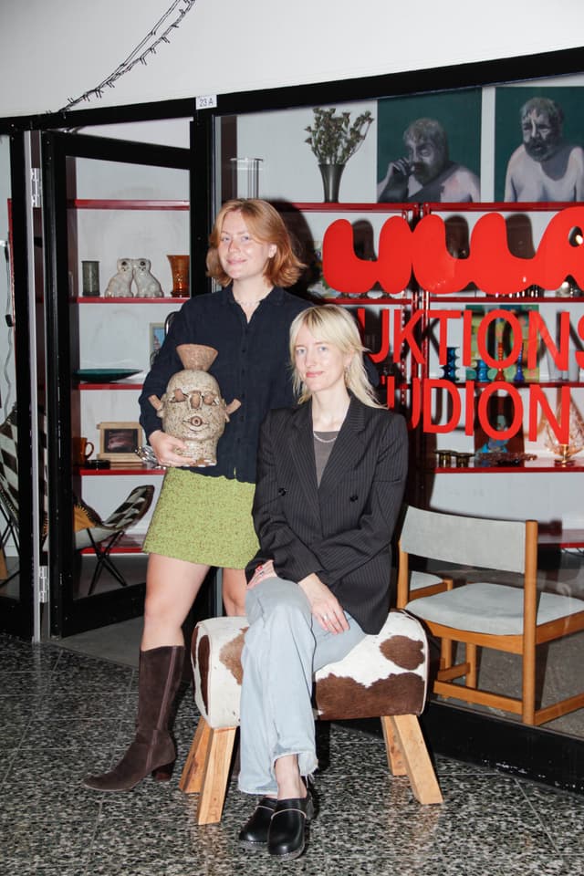 Grundarna av Lilla Auktionsstudion - Linnea och Louise